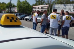 Турнир со стаканом на крыше: в Тамбове прошёл 2-й региональный конкурс мастерства водителей такси