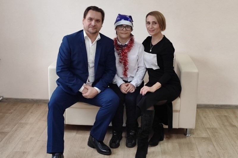 Знаменская школа директор