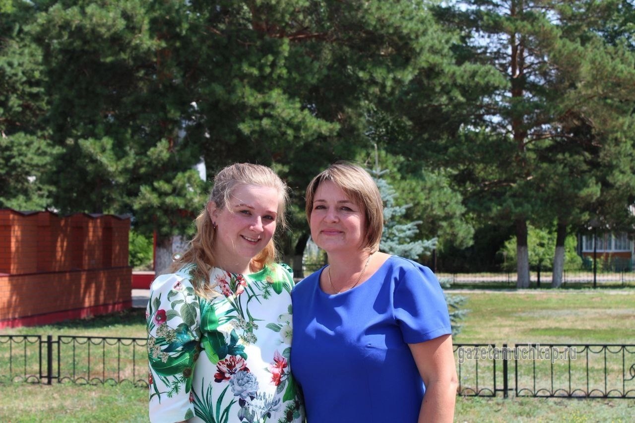 Ирина Канищева с мамой Наталией Кулаевой