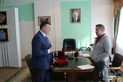 Лидер группы «Любэ» Николай Расторгуев перед концертом в Тамбове встретился с губернатором Александром Никитиным