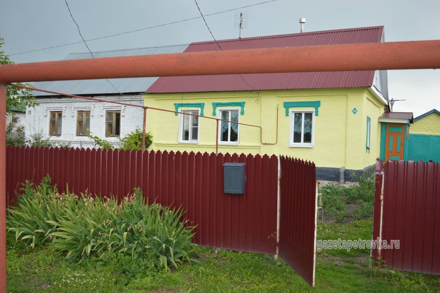 Дом Кузнецовых на улице Советской в селе Петровском