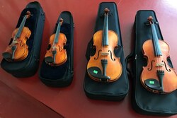 Учащиеся Знаменской школы искусств будут играть на новых инструментах