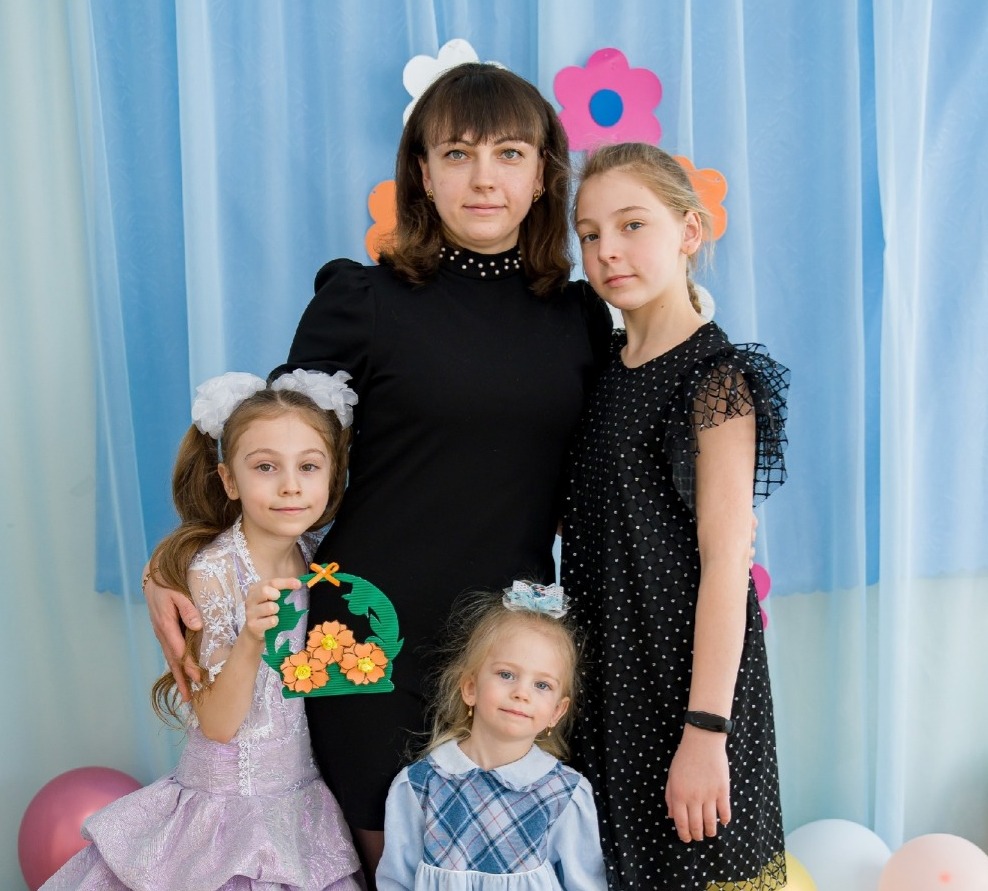 Ольга Королёва с дочками