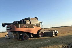 Бондарские аграрии убирают технические культуры