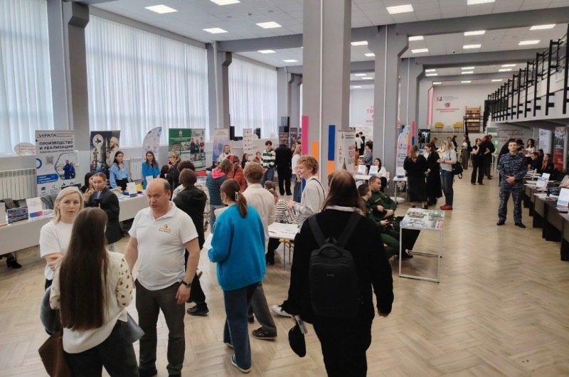 Тамбовская область вошла в тройку лидеров России по итогам ярмарки трудоустройства