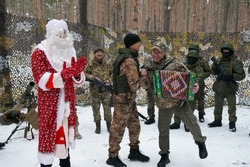 Тамбовчане снимают новогодний клип на песню «333 — ёлочка гори!»