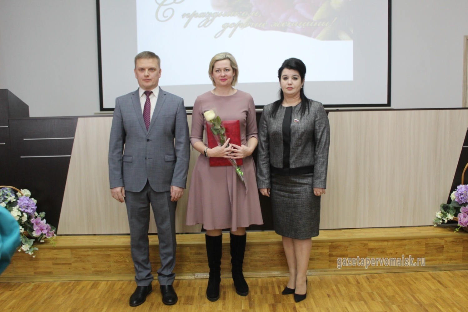 волонтеры фото. администрация железнодорожного округа. работа женщине в первомайском районе. работа женщине в первомайском районе. заместитель главы хоботовского сельсовета.