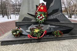 В Тамбове неизвестные выбросили венки, возложенные к мемориалу воинам-интернационалистам
