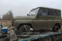 Лишь быстрые ноги помогли пичаевским гаишникам догнать «пьяный уазик»