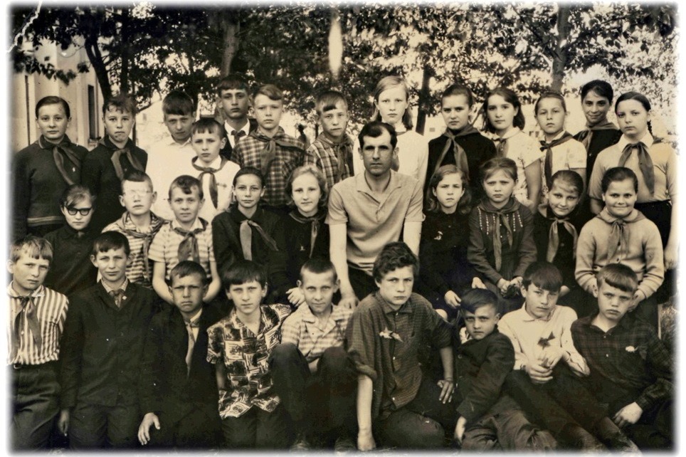 Пионерский отряд имени Лёни Голикова, 1968 год