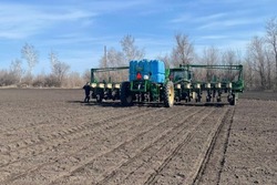 В Тамбовской области приступили  к весенним полевым работам 