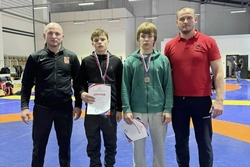 Тамбовские борцы удачно выступили на первенстве ЦФО среди юношей до 18 лет 