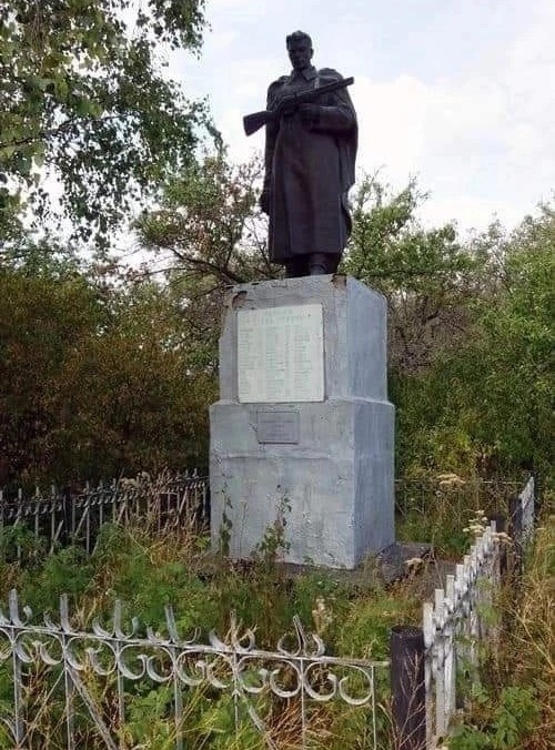 Братская могила в селе Межигорка в Черкасской области