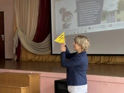 Тамбовские энергетики «Россети Центр» провели урок по электробезопасности в школе