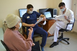Московские хирурги провели приём в областной больнице