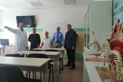 В Мичуринском ГАУ открыли научно-образовательный центр в честь заслуженного ветврача РФ Леонида Попова