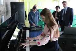 Учащиеся уваровской детской школы искусств получили новые музыкальные инструменты