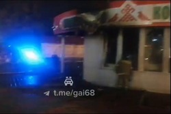 В Тамбове возле «Кристалла» сгорел торговый павильон