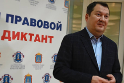 Руководитель Тамбовской области Максим Егоров дал старт юридическому диктанту