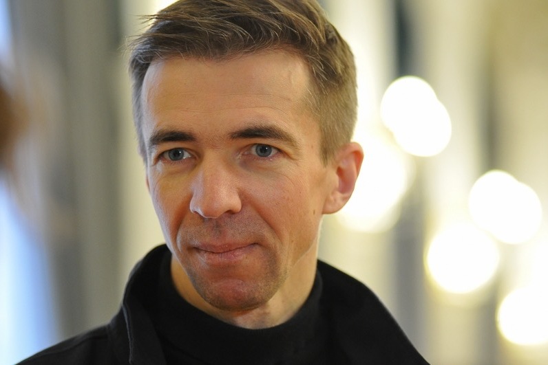 Исполнитель главной роли в спектакле Вячеслав Шолохов