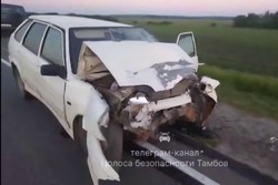 В Мордовском округе столкнулись «ВАЗ-2114» и фура
