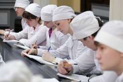 В третьей больнице Тамбова заключили с абитуриентами 50 договоров о целевом обучении