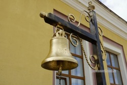 На ж/д станцию в Моршанске вернули старинный колокол