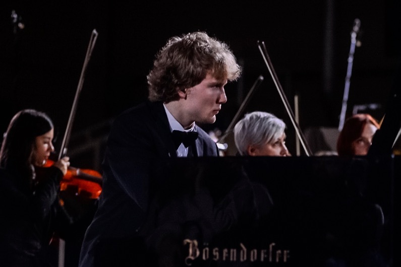 Иван Бессонов