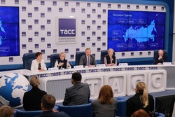 Тамбовские муниципальные служащие участвуют в конкурсе премии «Служение» 