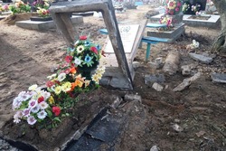 В Сосновском районе будут судить девушку, которая оскверняла могилы на Пасху
