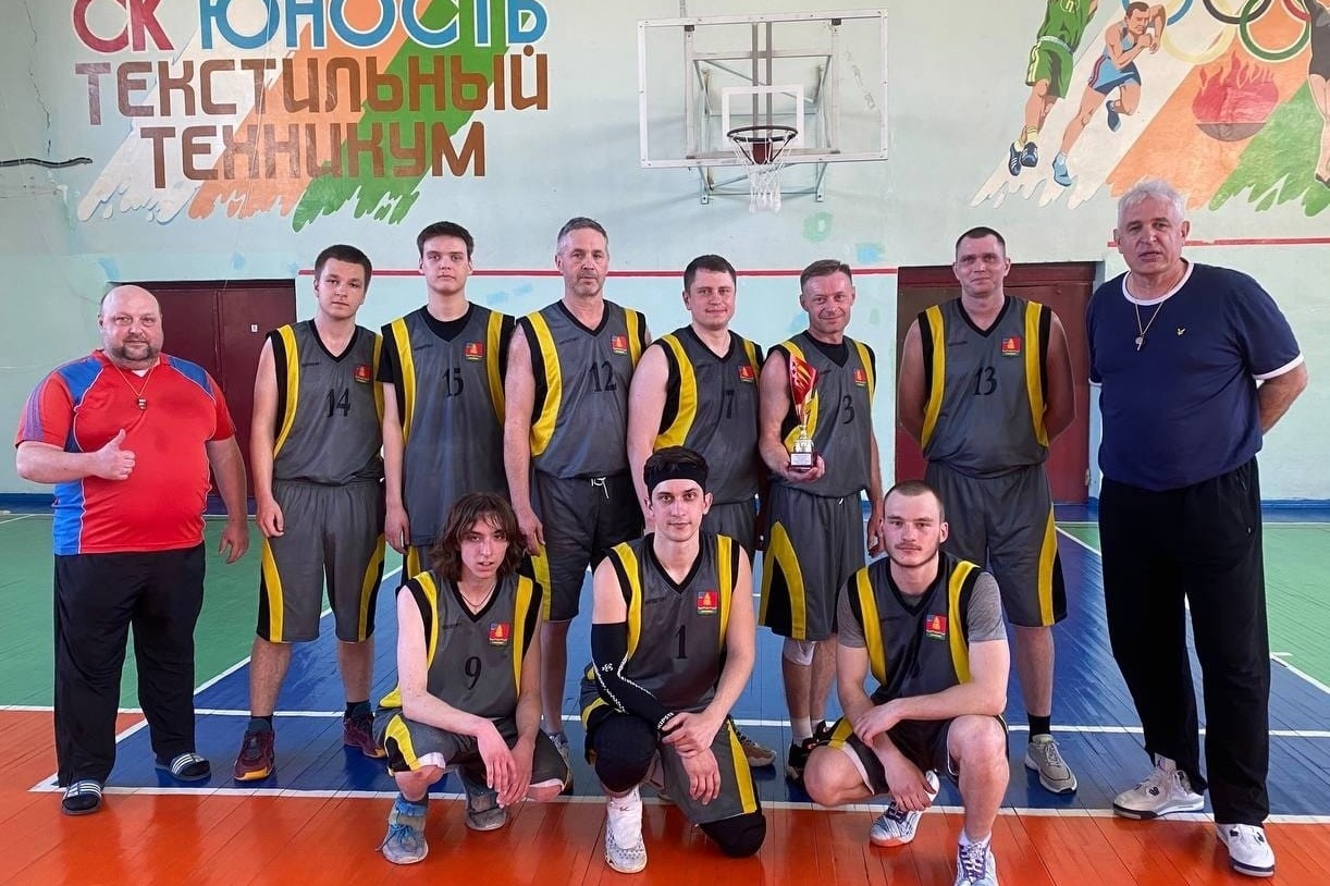 Команда баскетболистов из Котовска