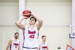 Баскетболисты «Тамбова» победили дома  владивостокское «Динамо» 