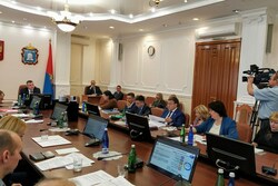 Александр Никитин сделал акцент на финансовую дисциплину и эффективное взаимодействие при реализации нацпроектов