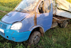 В Знаменском районе пьяный водитель устроил ДТП и скрылся