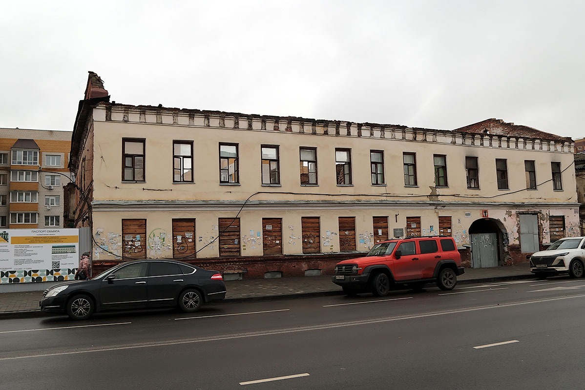 дом на Октябрьской, 25