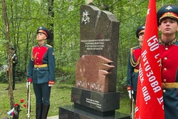 Руководитель Тамбовщины почтил память павших защитников Ленинграда