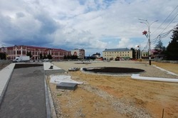 В тамбовском городе Рассказово продолжают благоустраивать площадь Ленина
