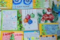 Юные тамбовчане отправили участникам СВО новогодние подарки