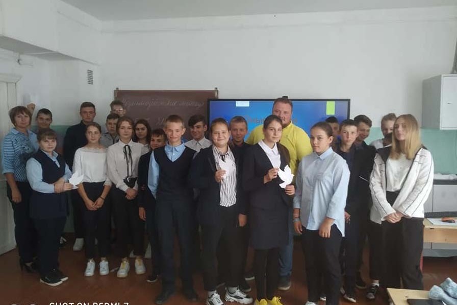 Жака дюкло 20 футбол. Сосновка школа 2 2 сосновка 2022 год 1 сентября. Школа сосновка. Школа сосновка отзывы. Мбоу сош с сосновка бессоновского района.