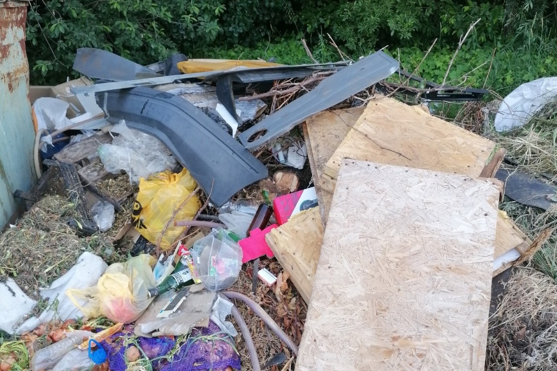 Мусорная площадка на улице Молодёжная г.Котовска