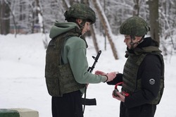 Десятиклассники Тамбовщины постигают основы военной службы на сборах 