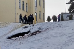 В Тамбове на Набережной подросток провалился в аварийный коллектор