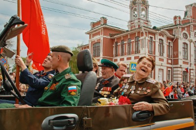 На фотографиях они будут живы всегда: Ольга Самородова сохраняет память о ветеранах