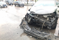 В Тамбове женщина за рулём спровоцировала ДТП: пострадали два человека