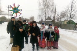 Со звездою путешествуют: детский фольклорный коллектив из Рассказовского района сохраняет рождественские традиции