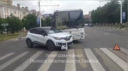 Ошибка водителя Рено отправила в больницу пятерых людей