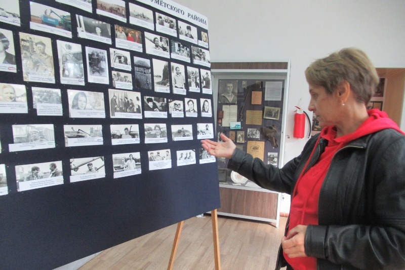 выставка приуроченная. выставка посвященной спорту. выставка приуроченная. открытие фотовыставки. экспозиция выставки.