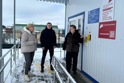 Депутат Государственной думы Тамара Фролова ознакомилась с новым ФАПом в Пушкарях