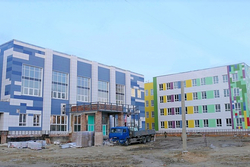 Ход строительства школы в Котовске проверили федеральные эксперты