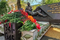 В Тамбове почтили память медиков-воинов